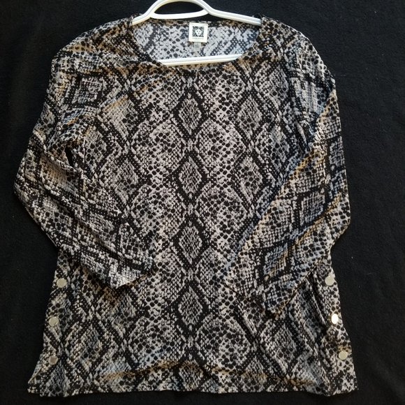 SNAKE PATTERNED ANNE KLEIN SHIRT SIZE SMALL - Picture 3 of 4